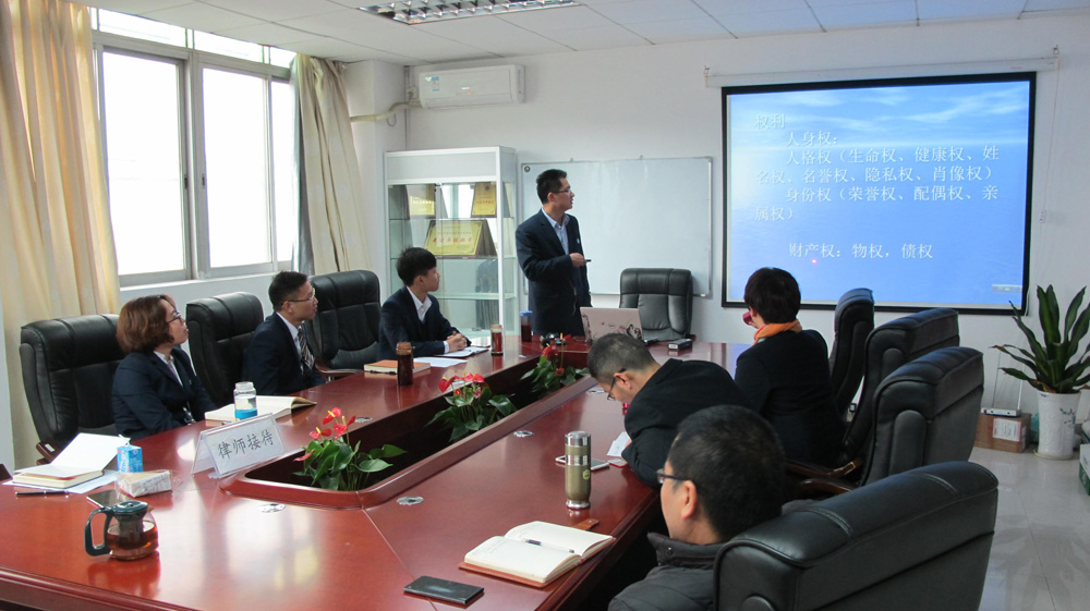 企名兴法律顾问专业团队